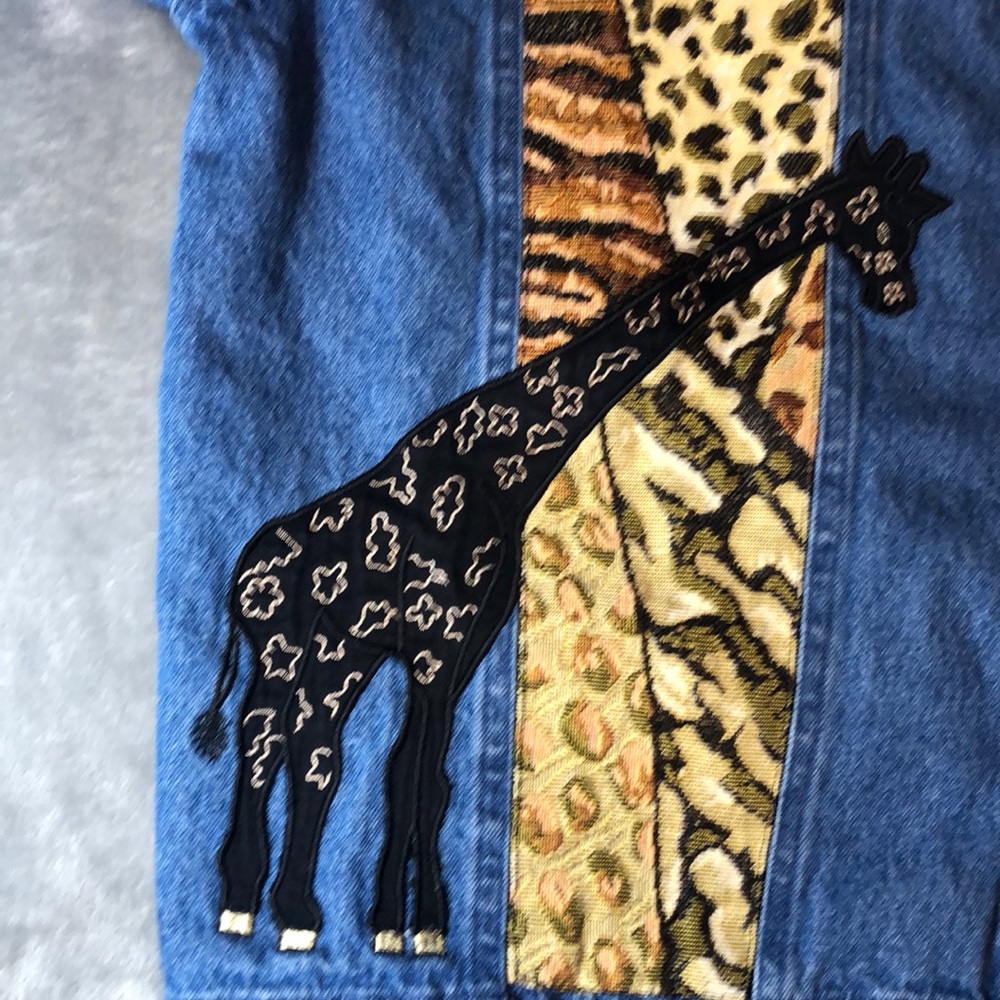 Jean Jacket Giraffe 🦒 Zebra 🦓  design - Picture 3 of 13
